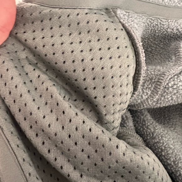 Patagonia Men’s Lightweight Better Sweater Shelled Fleece Jacket - Picture 10 of 10